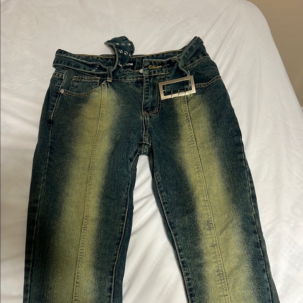 Stylish Women's Blue Jeans